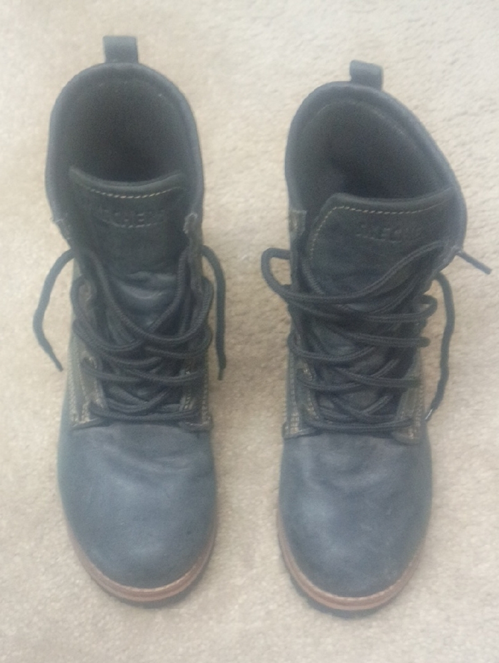 Skechers Black Lace-Up Leather Ankle Boots with Brown Sole - Picture 4 of 6